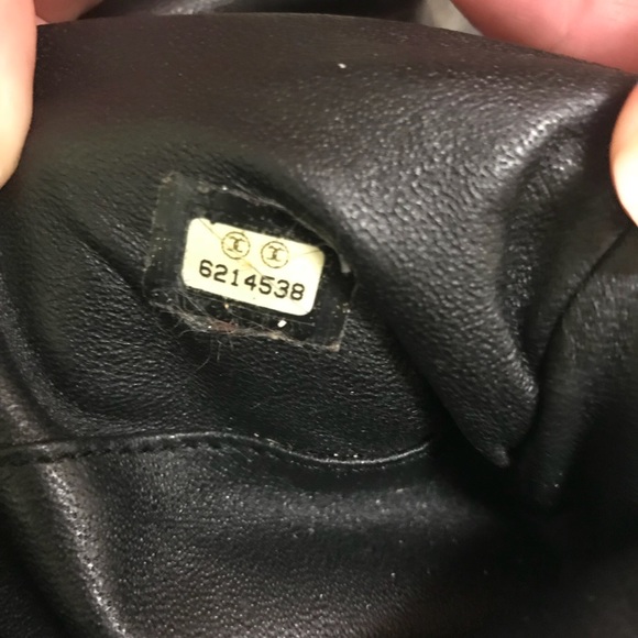 **SOLD** Chanel Matelasse Black Caviar Boston Bag - Picture 3 of 15